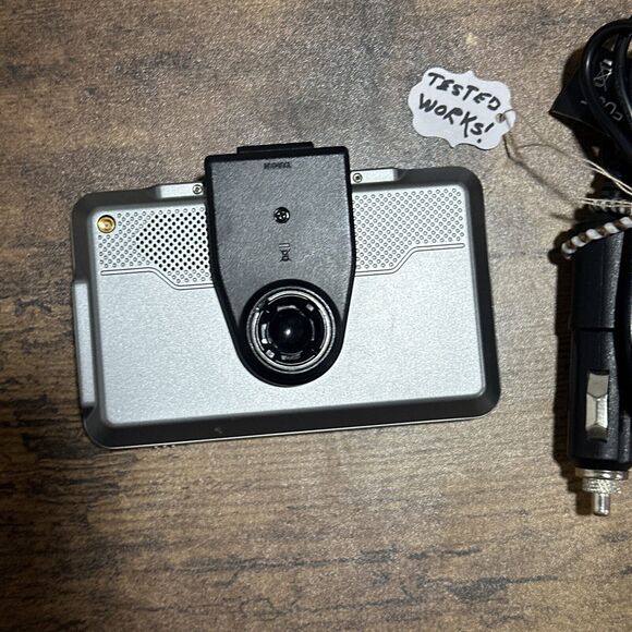 Garmin Nuvi 750 Personal GPS Travel Assistant 4.3" with Accessories Used Tested - Picture 3 of 6